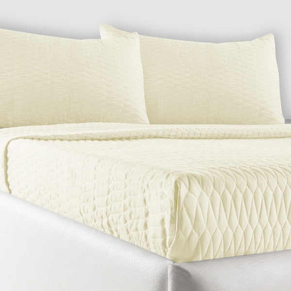 Crystal Day And Night Bedcovers | Luxurious King Size Bed Cover