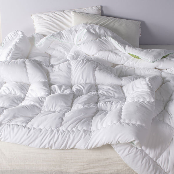 Real Aloevera Gel Coated Premium Ultra Soft All Season Quilt