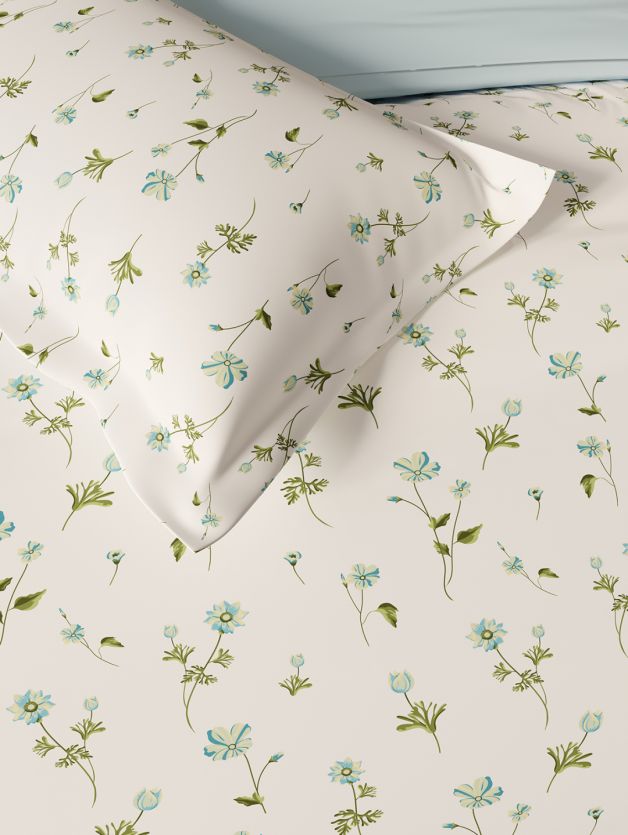 Daisy ANGEL BLUE