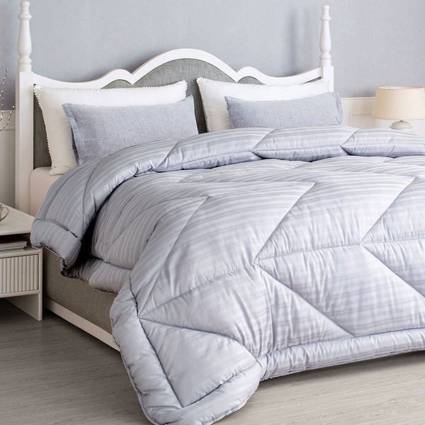 White Cottage Lightweight Ready To Use Quilt, Comforter