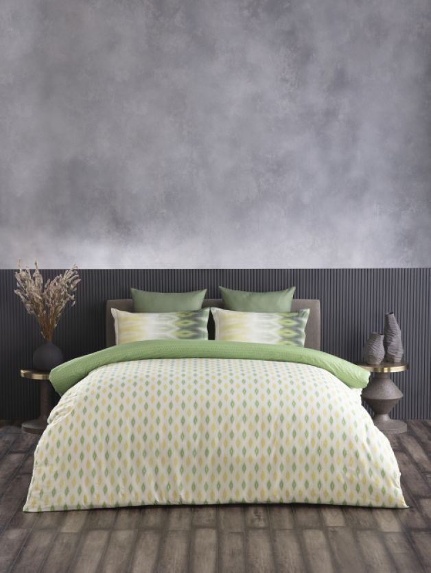 Vineyard Green VINEYARD GREEN