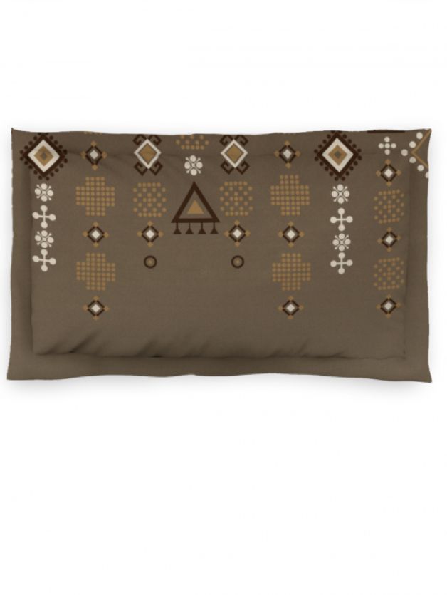 Tribal Charm CUB BROWN