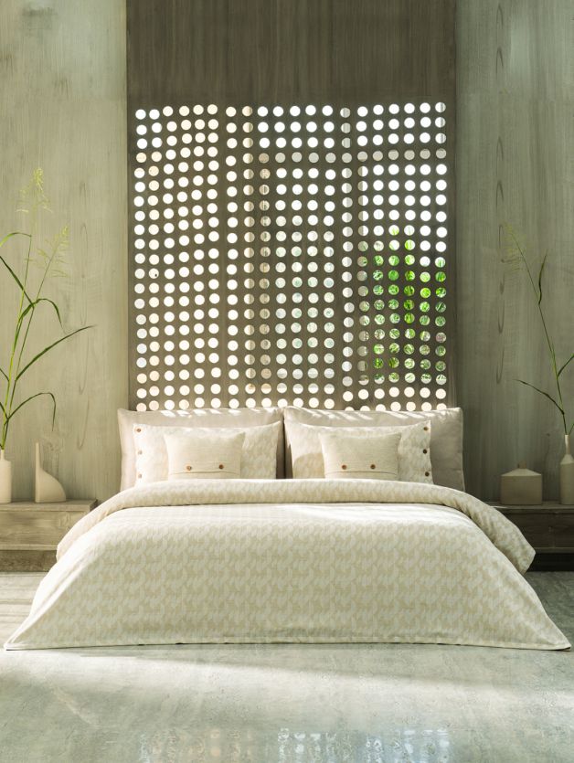 Giza IVORY